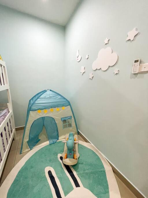 Rumah percutian Child Austin Ikea Johor Bahru